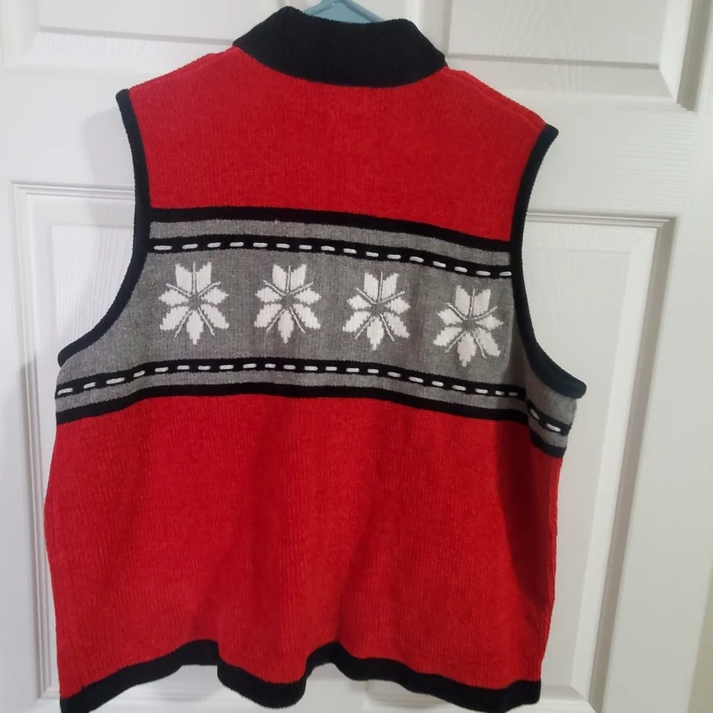 Breckenridge Sweater Vest. 2x Christmas. Snowflakes. - Picture 4 of 4